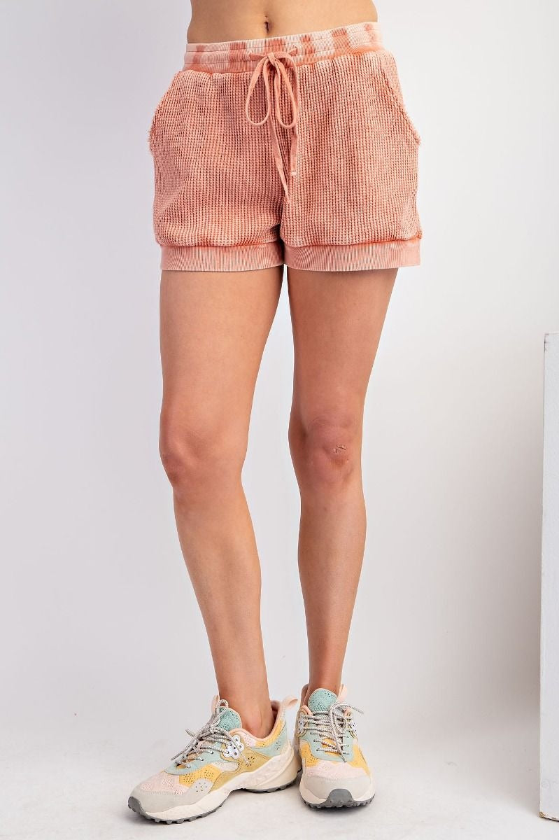 Coral Mineral Washed Bottom